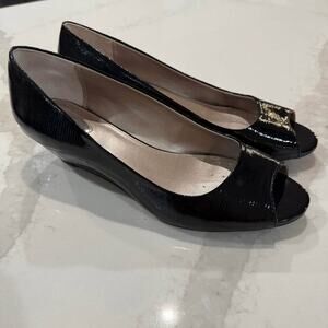 Alfani Step n Flex Peep Toe Patent Wedge Pump Heels Women's 11M Black/Gold Trim